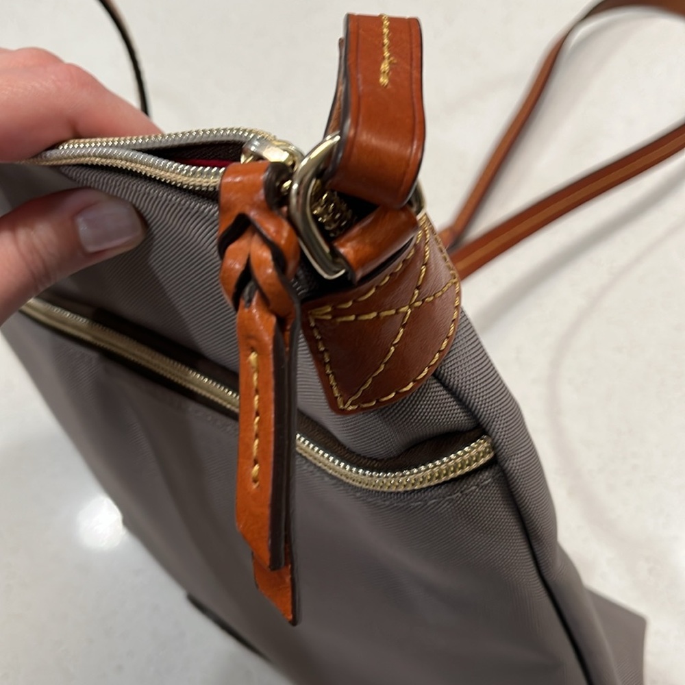 Dooney & Bourke Gray Crossbody Bag with Brown Trim - Picture 7 of 10